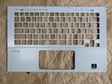 Верхня частина Sony&nbsp;Vaio&nbsp;SVT13
